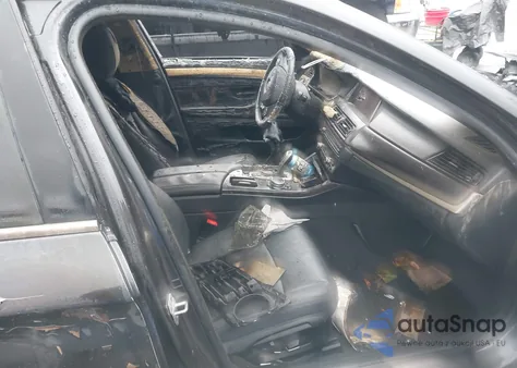 2015 BMW 535 xDrive z USA, uszkodzony, nr VIN WBA5B3C57FD54868